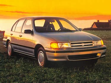 1993 Toyota Tercel photo