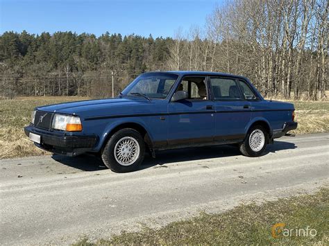 1993 Volvo 244 photo