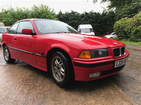 1994 Bmw 318 photo