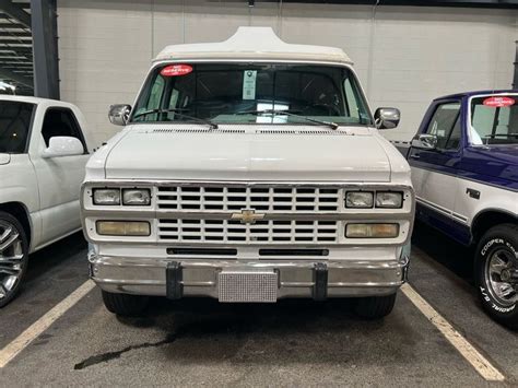 1994 Chevrolet C20 photo