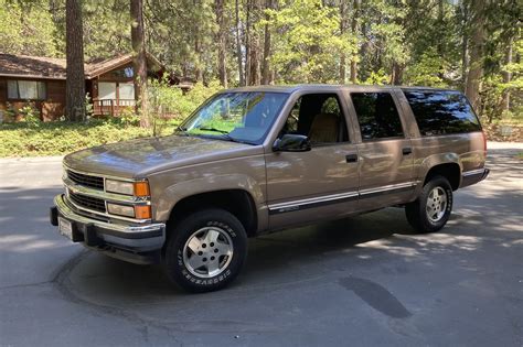 1994 Chevrolet Suburban 1500 engine