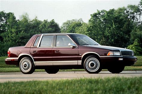 1994 Chrysler Lebaron photo