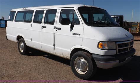 1994 Dodge B350 photo