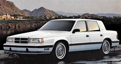 1994 Dodge Dynasty photo