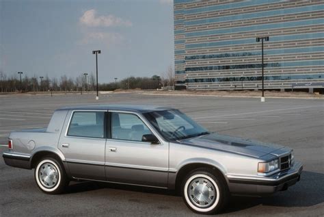 1994 Dodge Dynasty photo