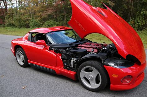 1994 Dodge Viper engine