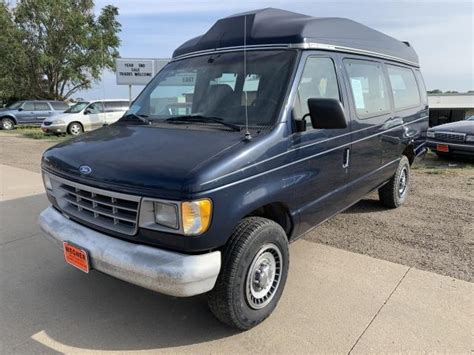 1994 Ford Club wagon photo