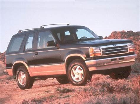 1994 Ford Explorer photo