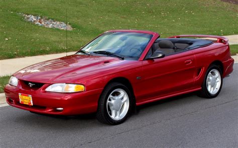 1994 Ford Mustang convertible engine