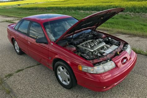 1994 Ford Taurus sho