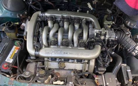 1994 Ford Taurus engine