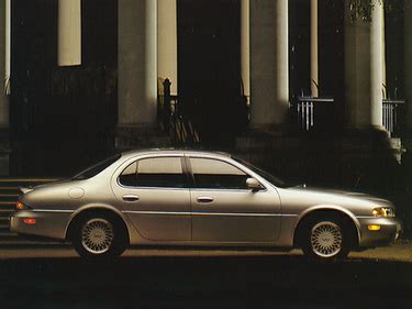 1994 Infiniti J30 photo