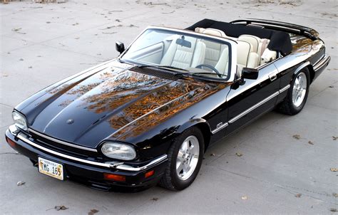 1994 Jaguar Xjs photo