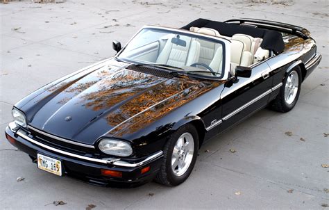 1994 Jaguar Xjs photo