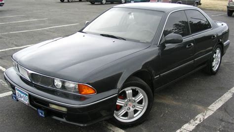 1994 Mitsubishi Diamante photo