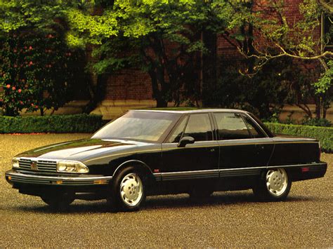 1994 Oldsmobile 98 photo