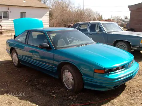 1994 Oldsmobile Cutlass supreme photo