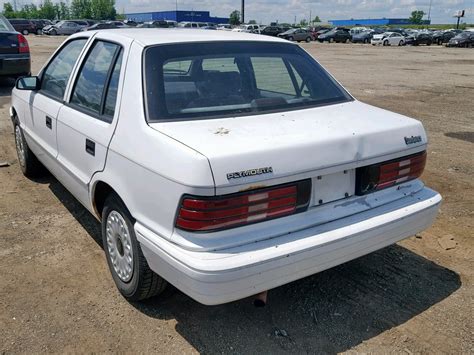 1994 Plymouth Sundance photo