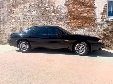 1994 Pontiac Bonneville photo