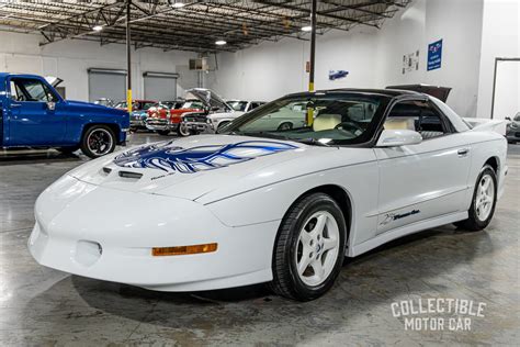 1994 Pontiac Firebird engine