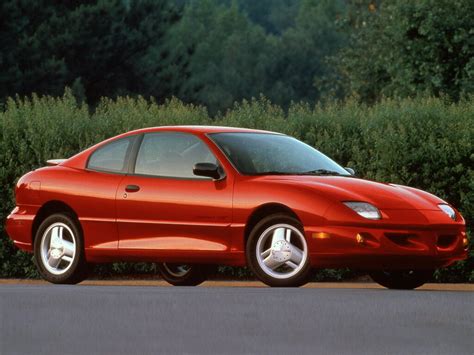 1994 Pontiac Sunfire photo