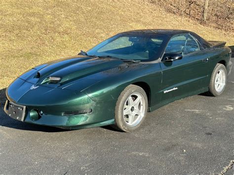 1994 Pontiac Trans am photo