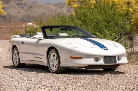 1994 Pontiac Trans am photo