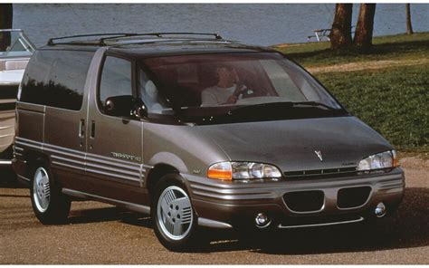 1994 Pontiac Trans sport photo