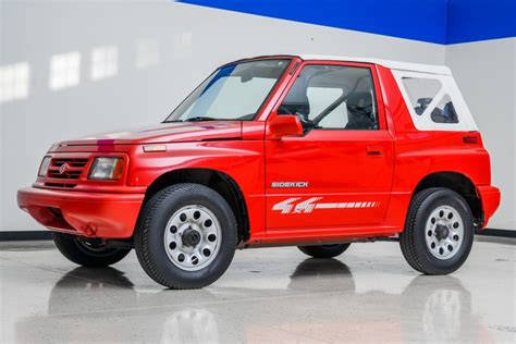 1994 Suzuki Sidekick photo