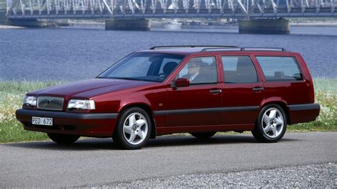 1994 Volvo 850 photo