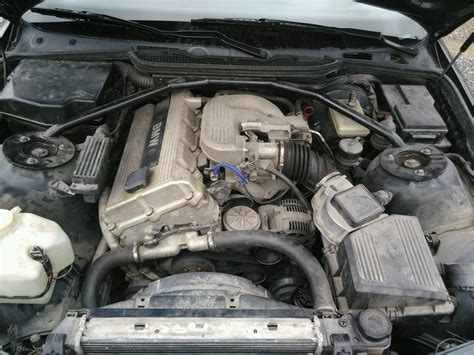 1995 Bmw 318i engine