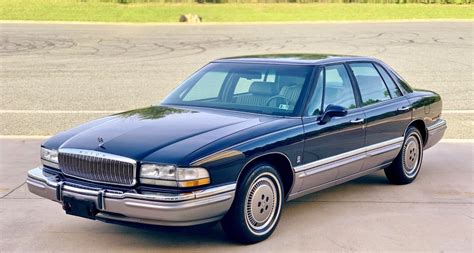 1995 Buick Park avenue photo