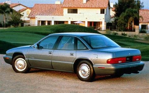 1995 Buick Regal photo