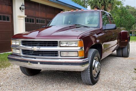 1995 Chevrolet C3500hd photo