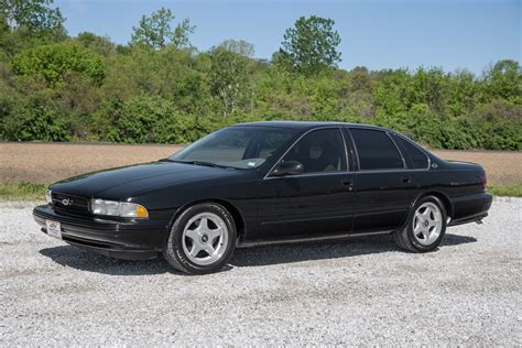 1995 Chevrolet Impala photo