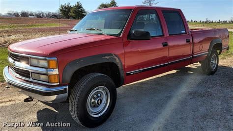 1995 Chevrolet K3500 photo