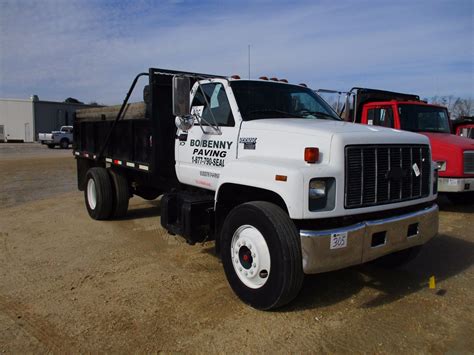 1995 Chevrolet Kodiak engine