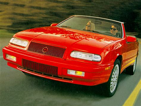 1995 Chrysler Lebaron photo