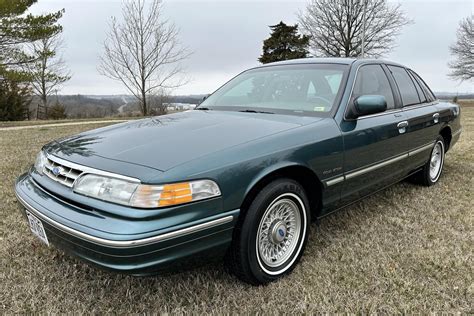 1995 Ford Crown victoria