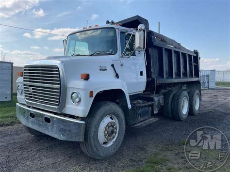 1995 Ford Lnt8000 photo