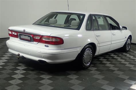 1995 Ford Ltd photo