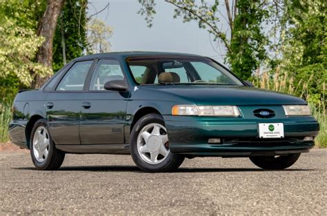 1995 Ford Taurus sho