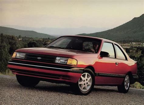 1995 Ford Tempo photo