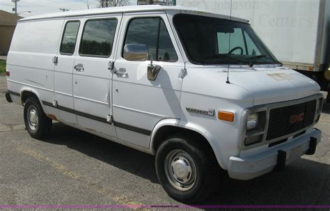 1995 Gmc Vandura g2500 photo