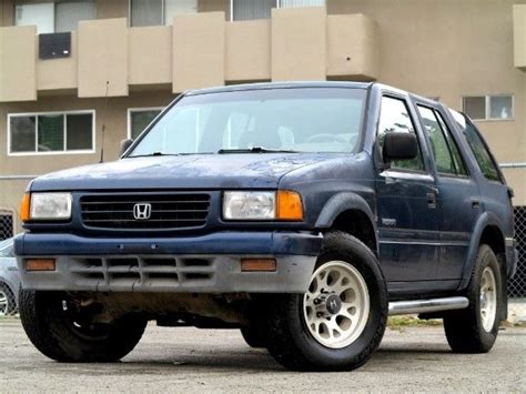 1995 Honda Passport photo