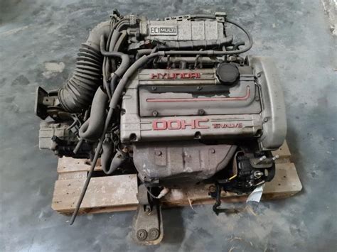 1995 Hyundai Elantra engine