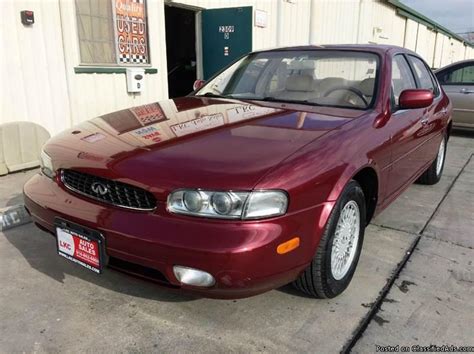 1995 Infiniti J30 photo