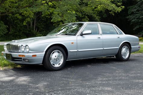 1995 Jaguar Xj6 photo