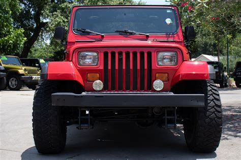 1995 Jeep Wrangler photo