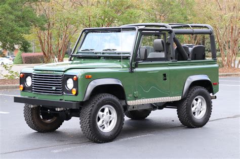 1995 Land rover Defender 90 photo